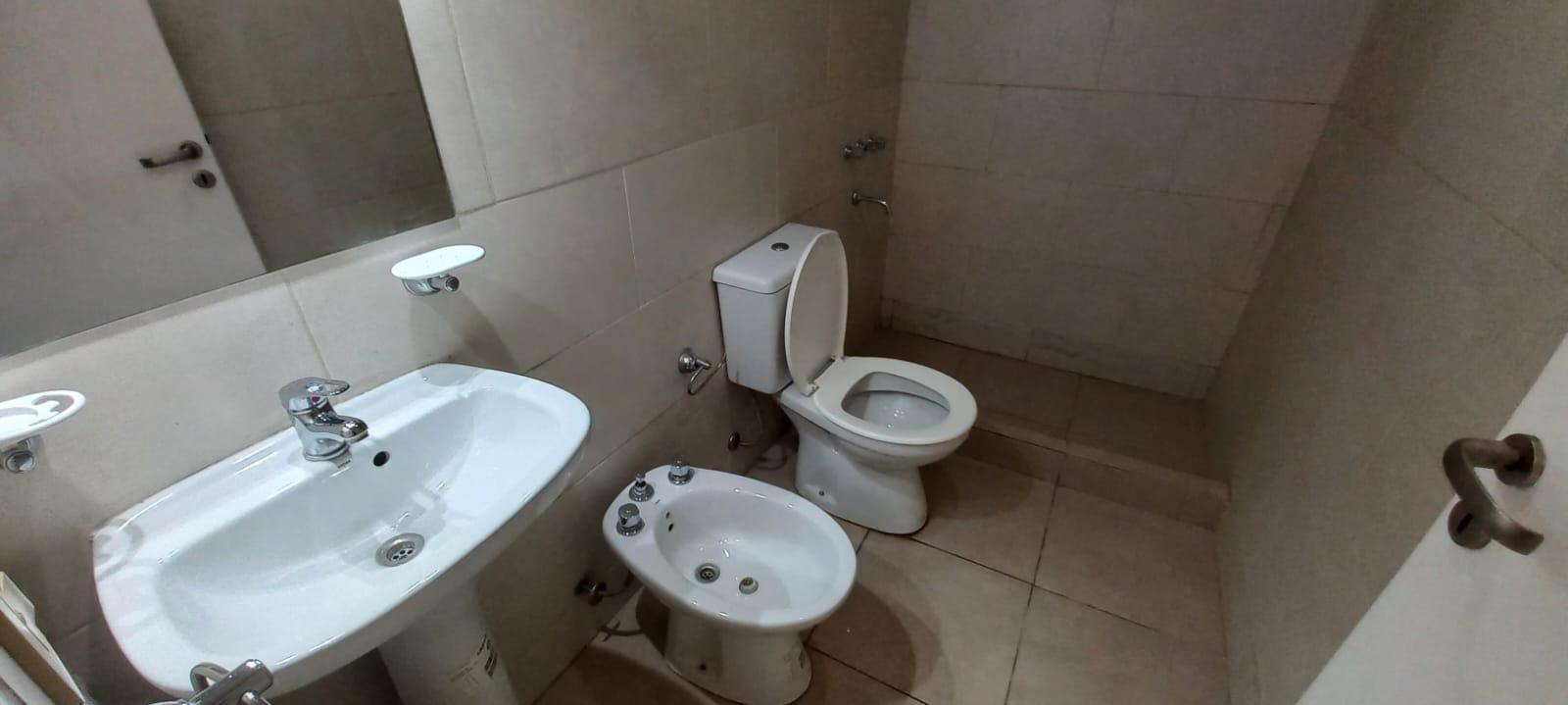 6344805_9491162759830660084215113504515232702506332961683941210820028305234356410726