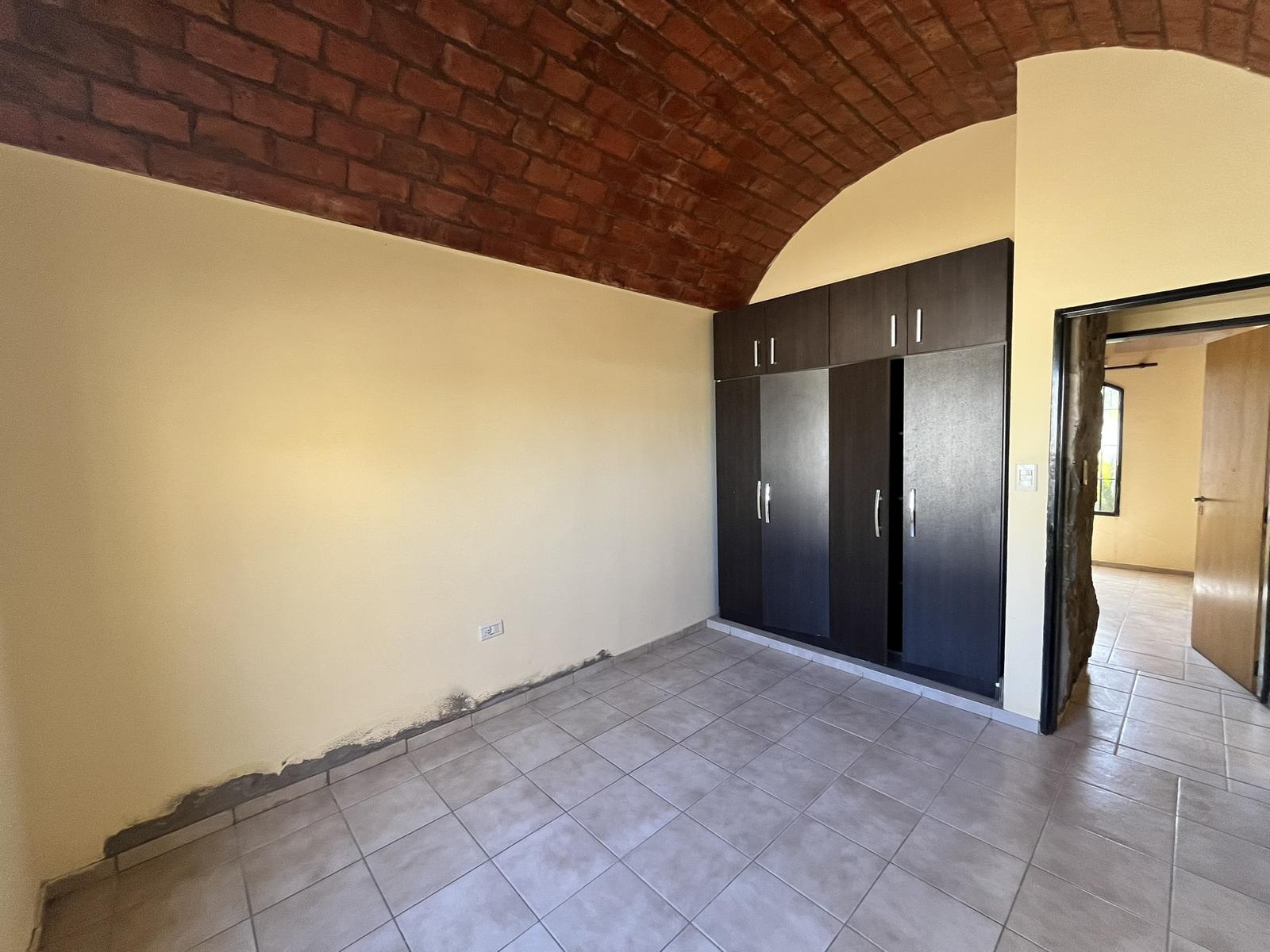 6345683_104398288973189865046463036237056503608456315489580543850737465521808259589640