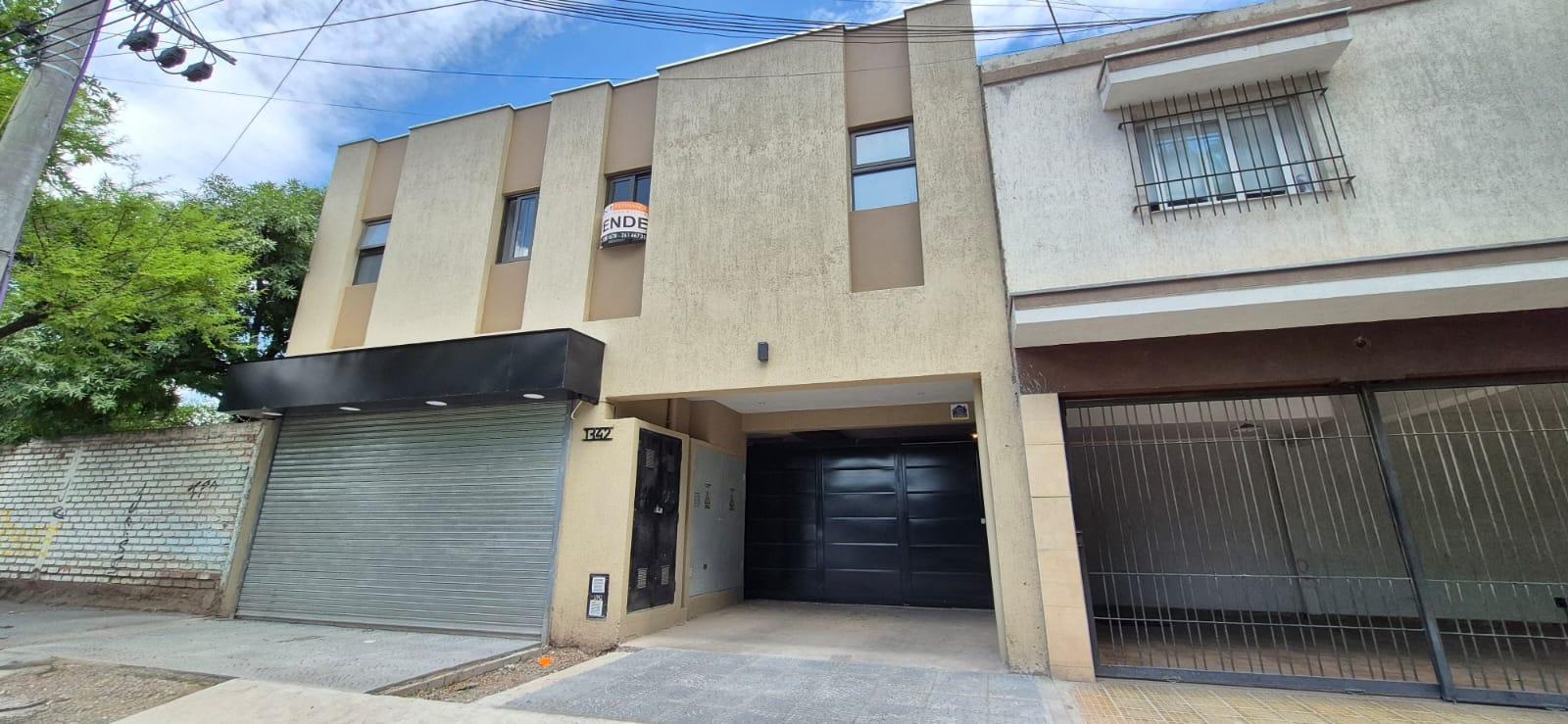 6348957_107432843974790456662877074403564780213277363964775823293343702599572355427057