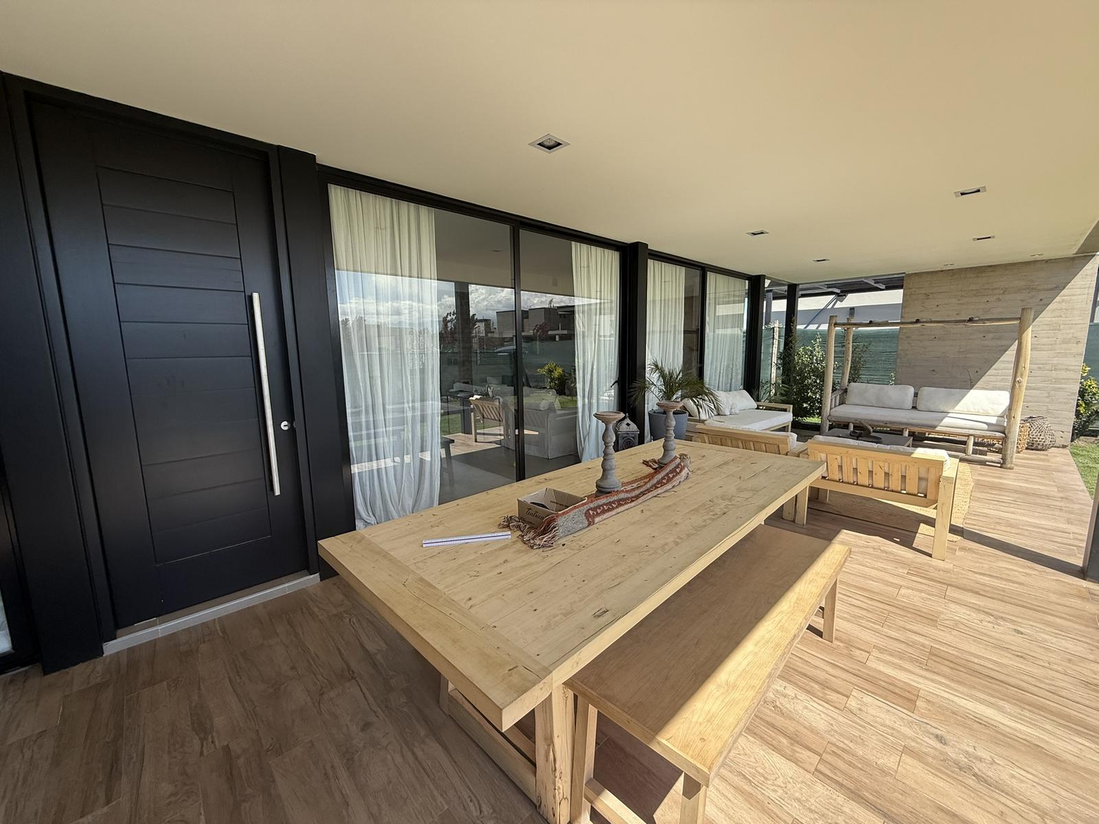 6358163_36310313295334979758078433565899846471161905408868215039651880475429400959186