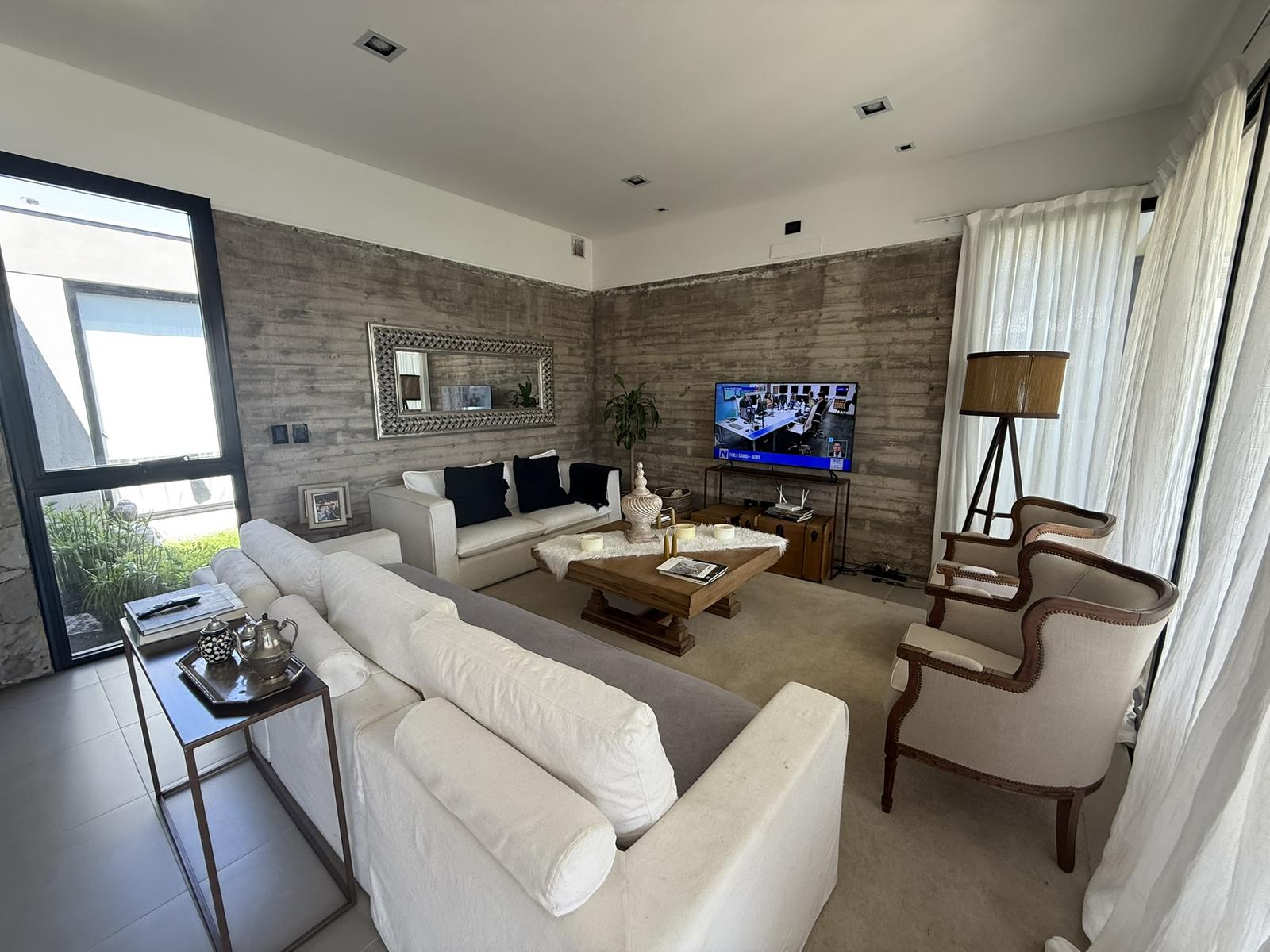 6358163_88416779789663366555813745557954816852704422031596316231736145246931962004312