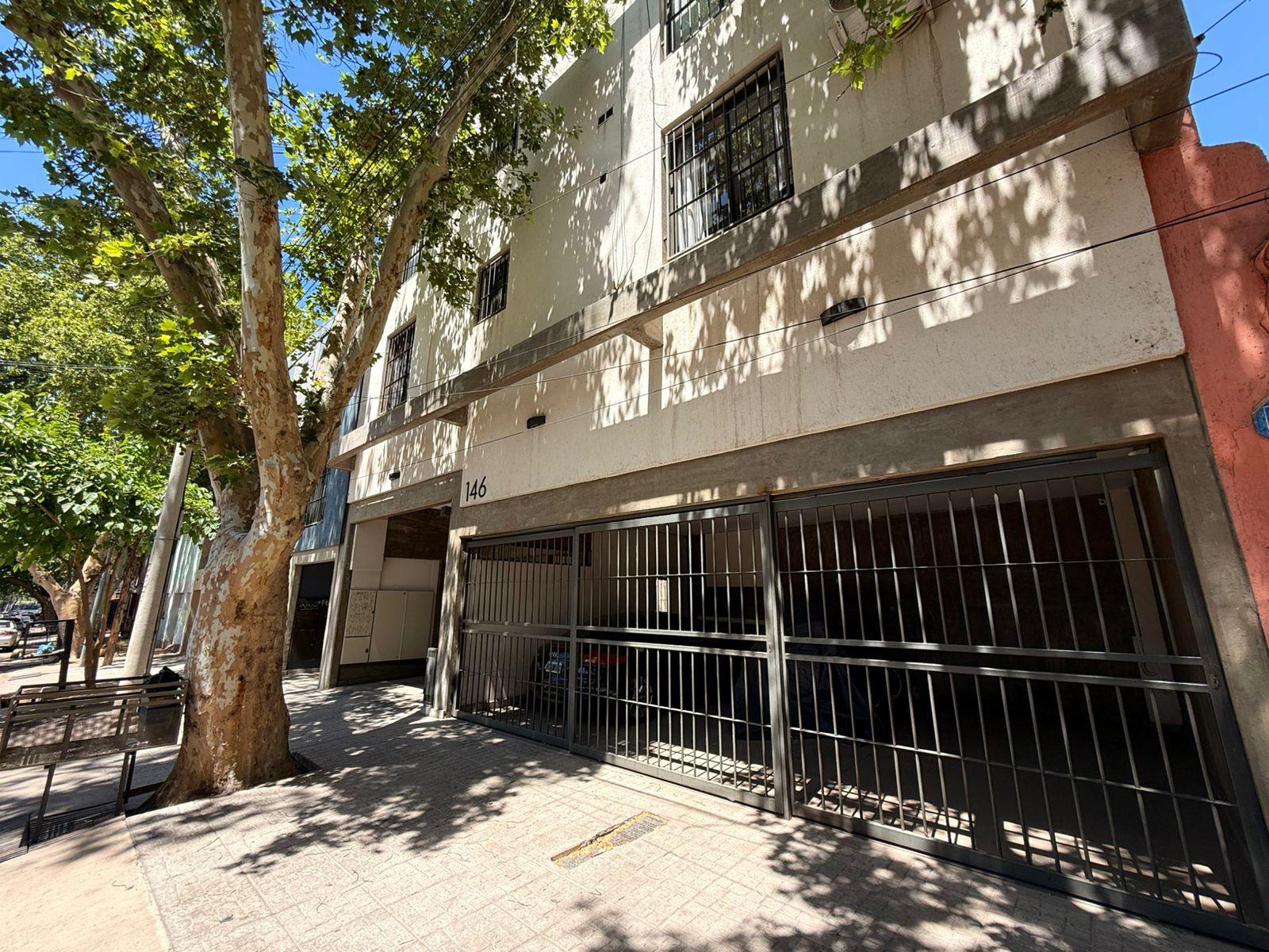 7440168_12490658802718803022368795631283381154968169528556728187856804628853735376932