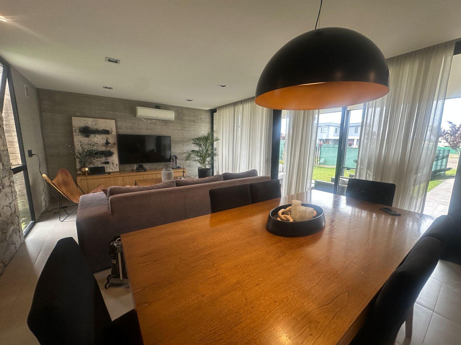 7539723_67407062300214065038480301130198297809424065412202769758564702065431436642309