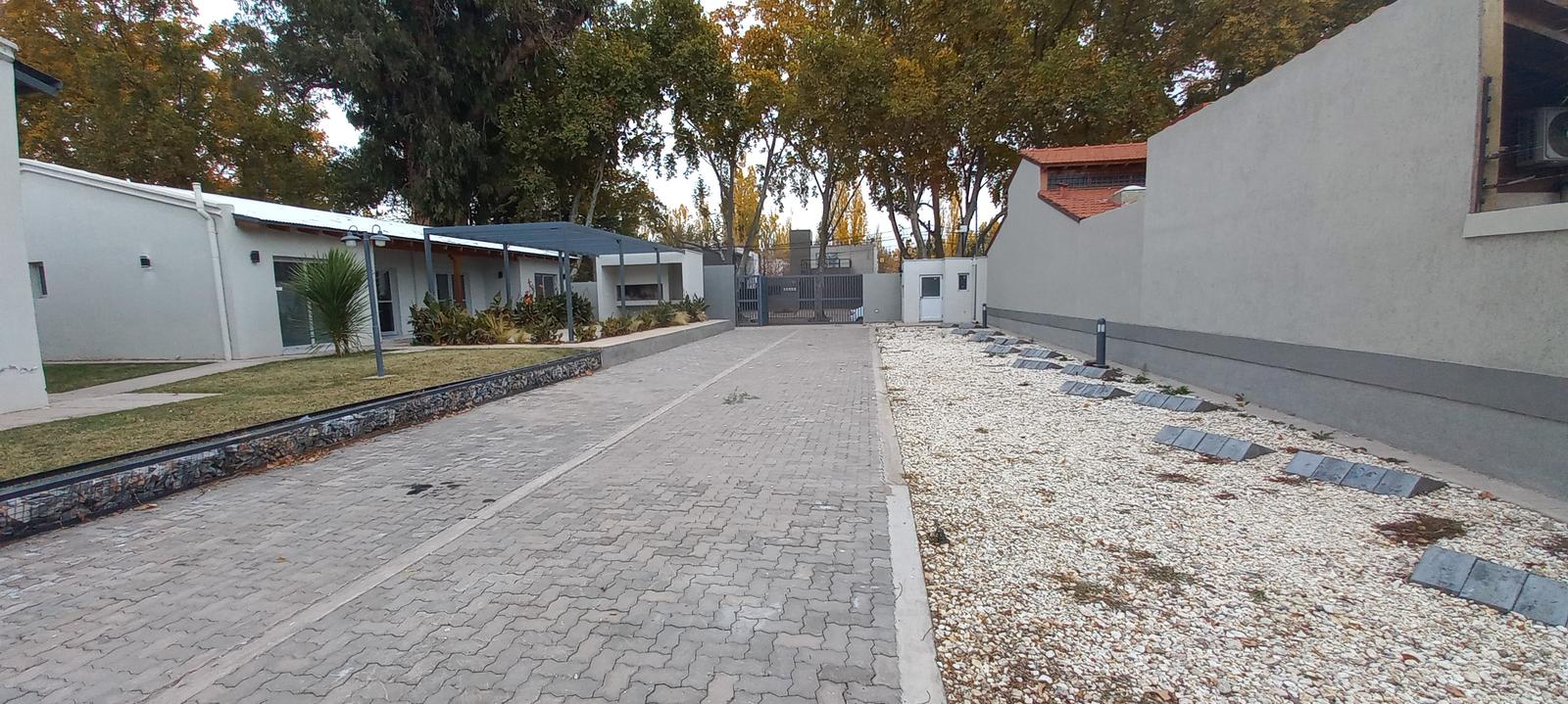 6338667_34095005142842783698249010692469344674942000294912365143299195123804033254500