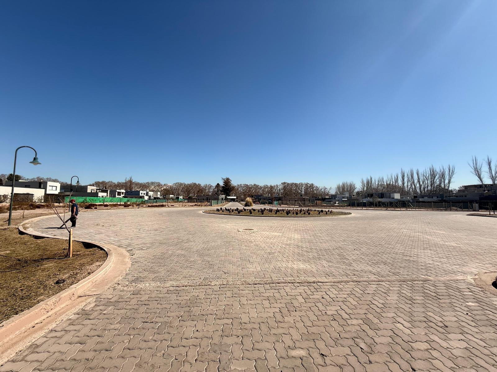 6338667_34454050024156669864097386410682872274928036175653341908755658227928677793515