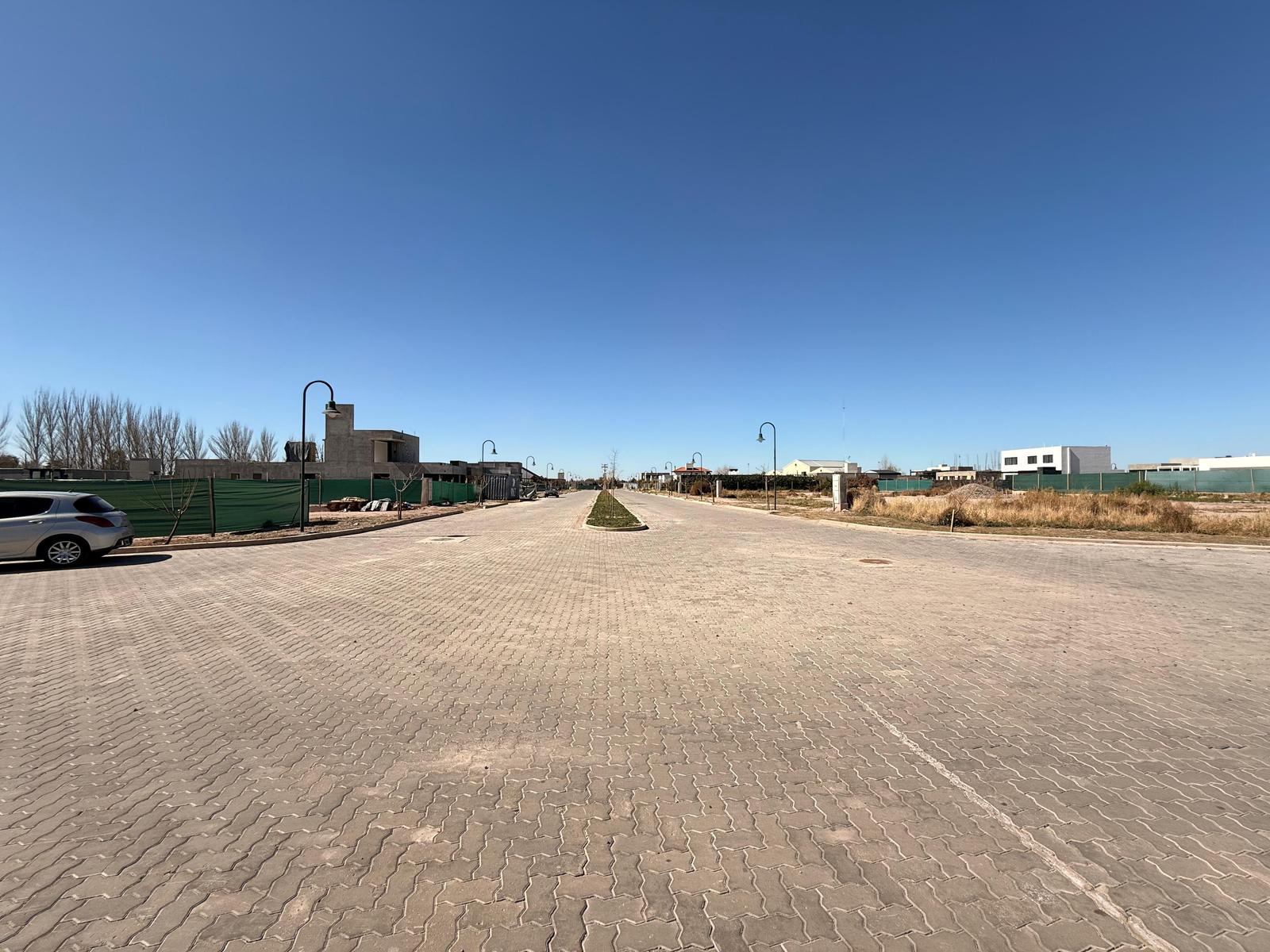 6338667_57904669969907675095798624586353847759729090572414006835650731694602786808902