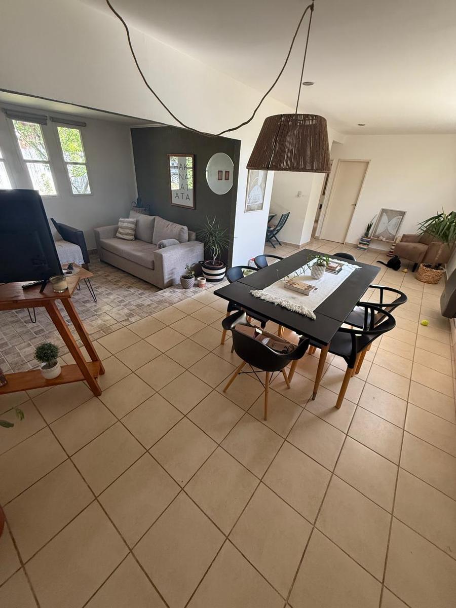 7525755_103653958214805477922135167543595679236886958633266810587411262990199059592632