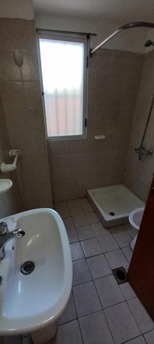 7568777_19293232388878520063512117593812746628276271616922822137715918292915194493671