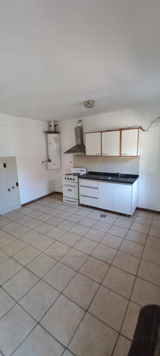 7568777_80823866849625981169300758801130521825270839827959406813197486666719934336531