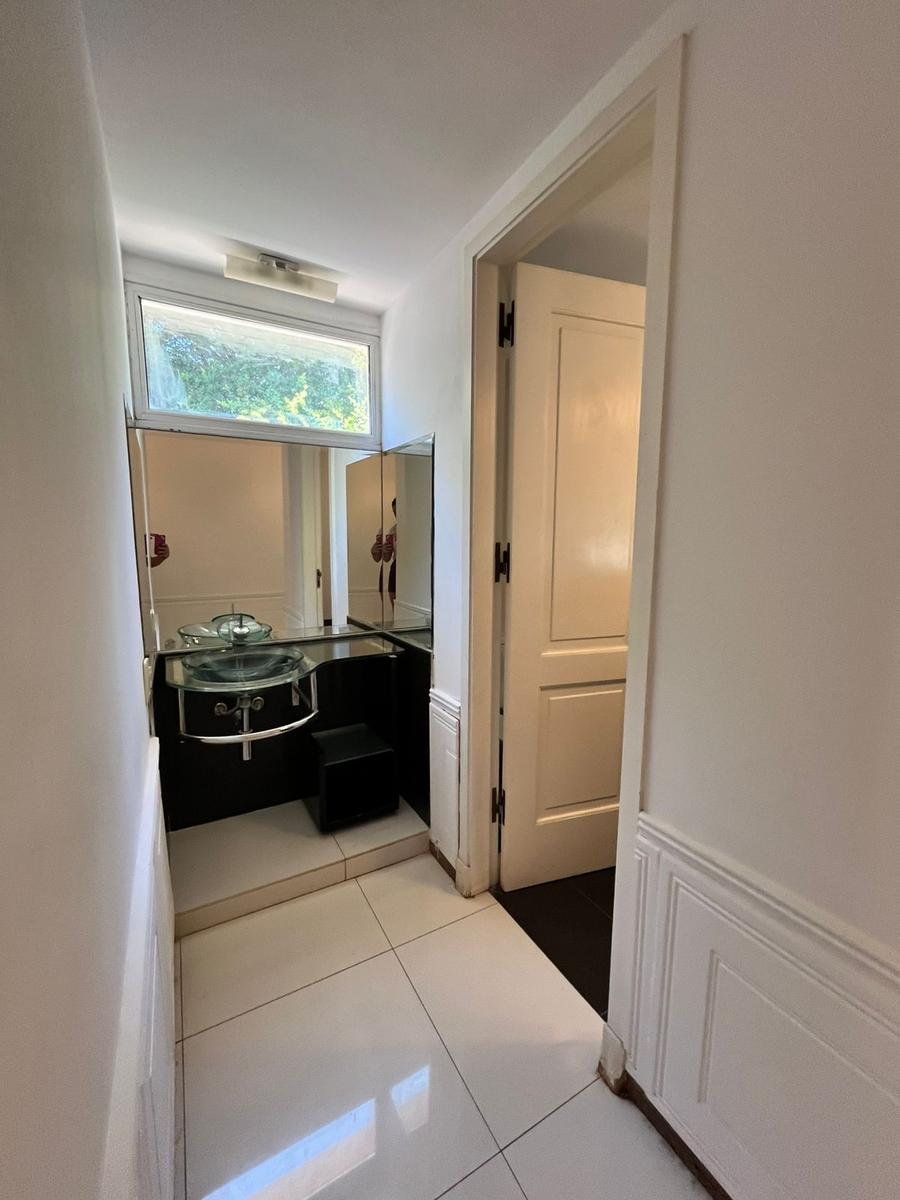 7606868_61445738515619058874914629816110273128710837162154637745660349101427826946210