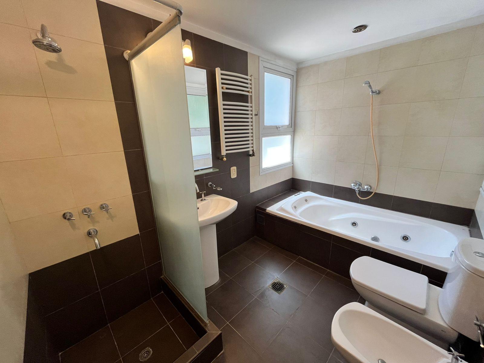 7606868_90247546526770258070197810081816243533516930831281932382579756160750387379370