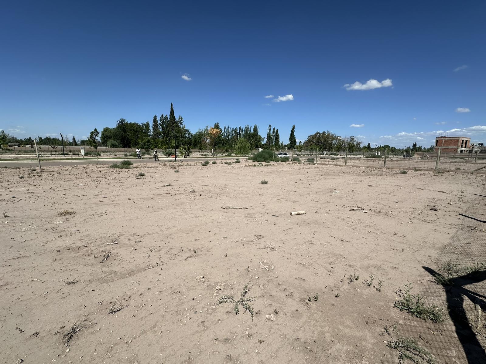 7626795_93358898530742712294731299815390595841818303629067618269840841308059510910456