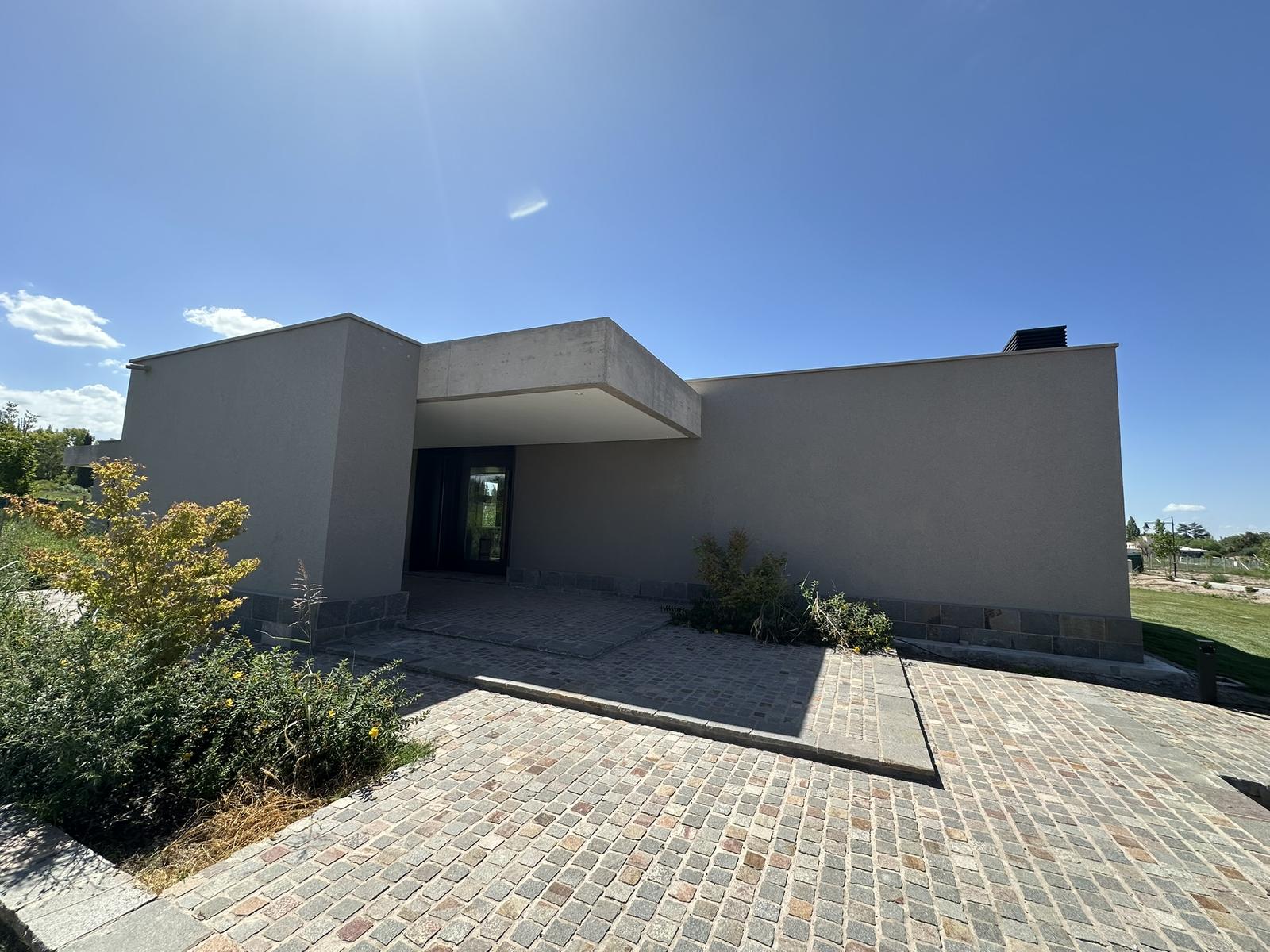 7626978_73481664456115374174648190158588516247803343411683239652644137644128332517724