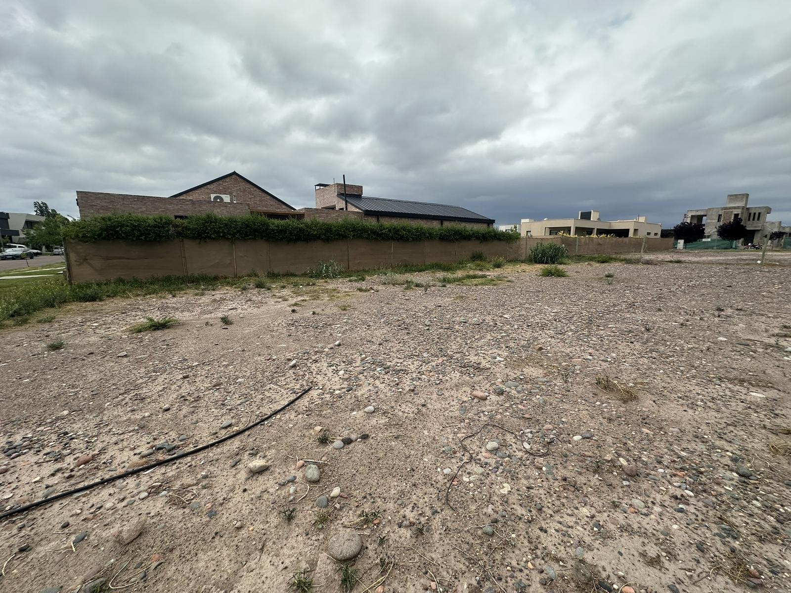 7627770_32703822790585941773379501681766590653692140587198092715349644032149748565057