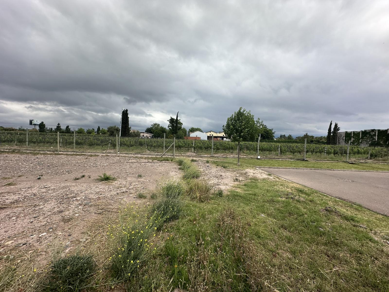 7627770_80507076188455033108462177402796603340795563476372346871300301795911452761525