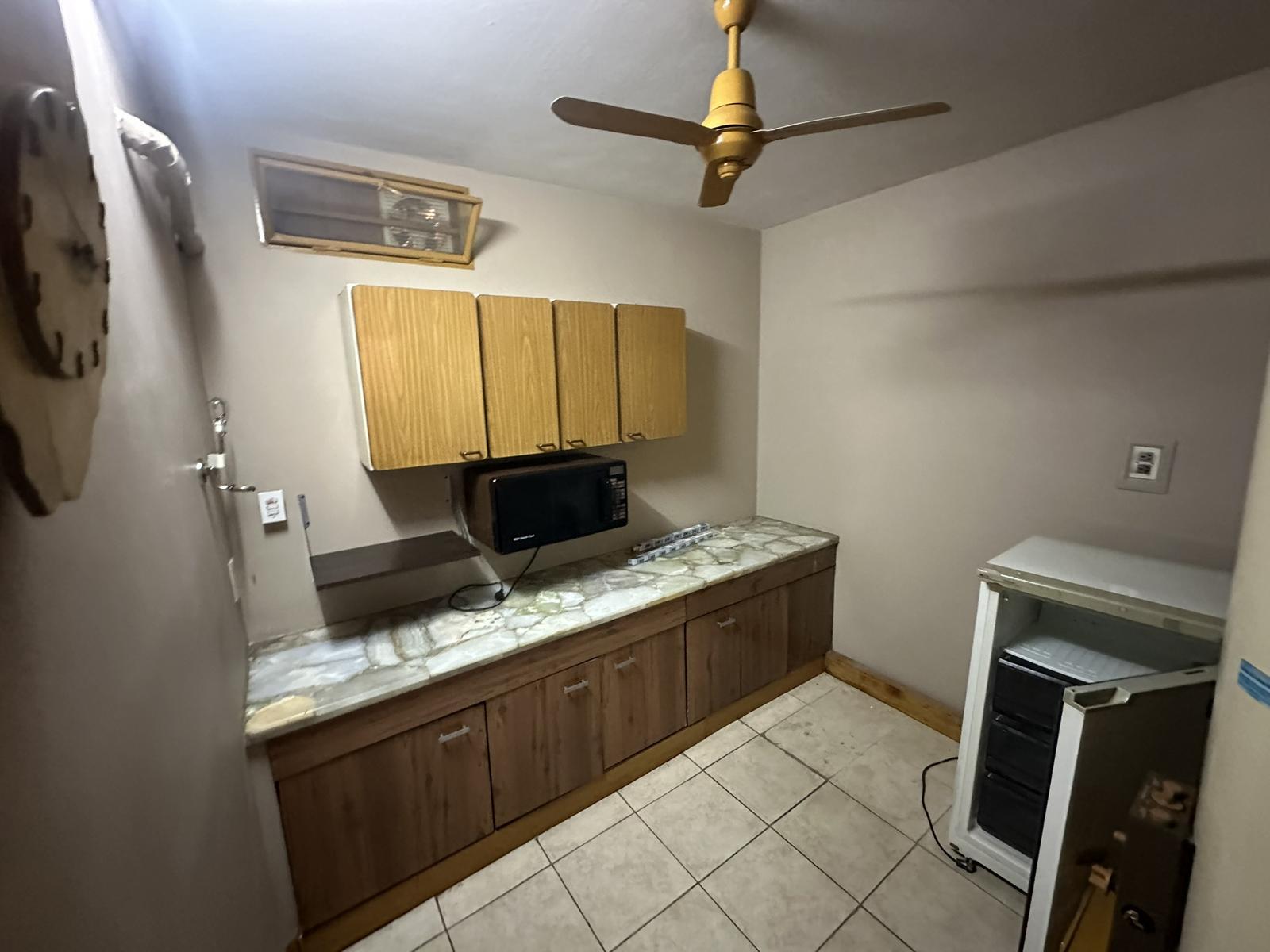 7675920_64068304308865685392898218526872993578790202587580479961689116379223884879375