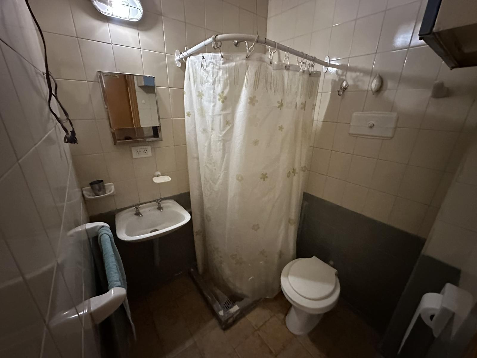 7675920_75288209981039386395199833558256486746385673779606443037990828072594569533178