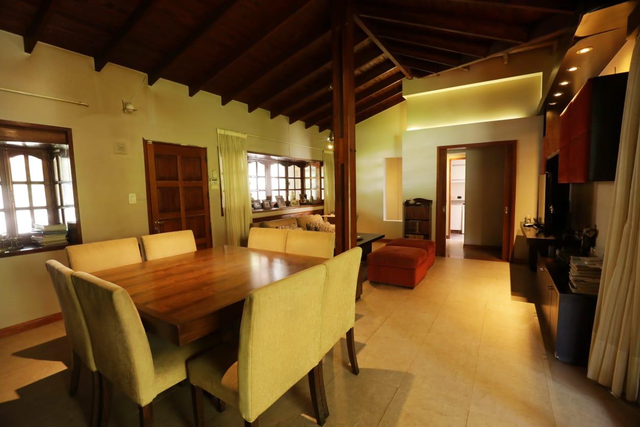 7676199_12801556809497308198381749205598201976816599852164314395416670560651639292980