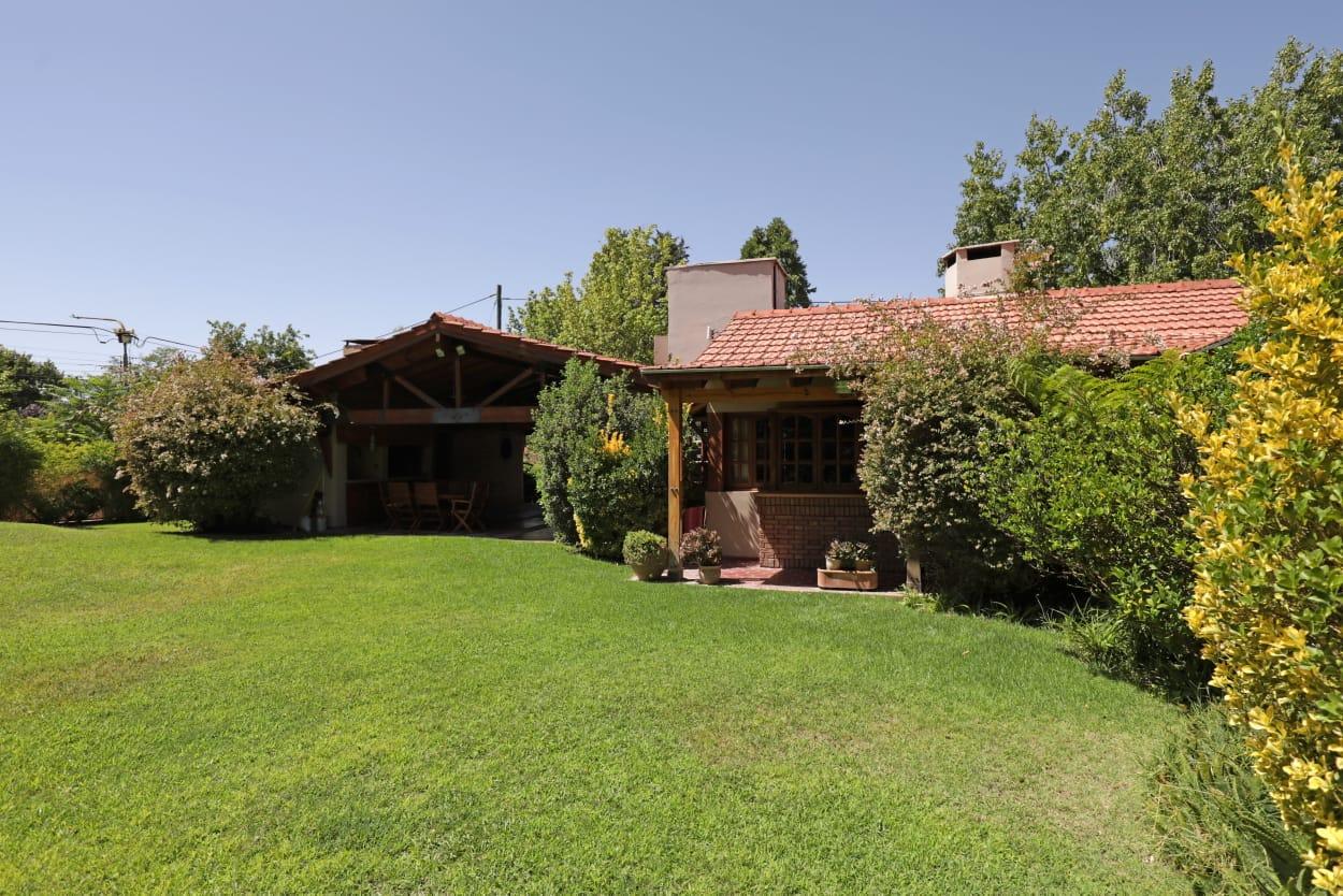 7676199_23535272533240987846724278285801433167550020326017763951426398173816053693851