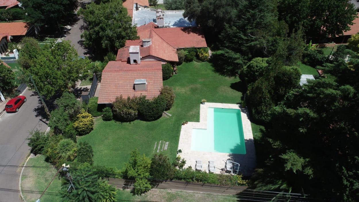 7676199_58474654102592592212315584711898755075094527592540256268111624021561599055786