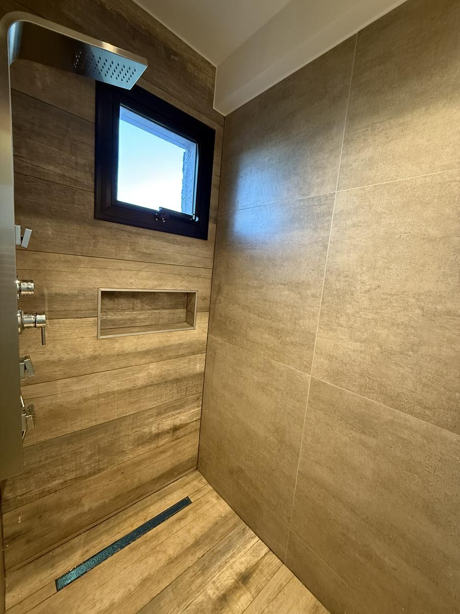 7677160_97769863101234441603389803790358580519332978183874796891080181031609384995173