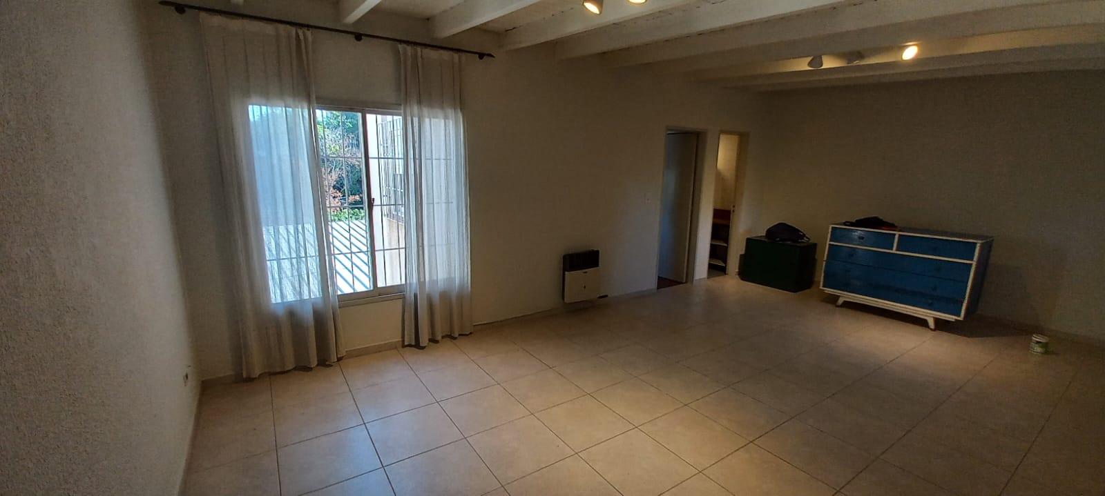 7630025_4094885780224723167775046109923668876031918862320904024474626575159927363401