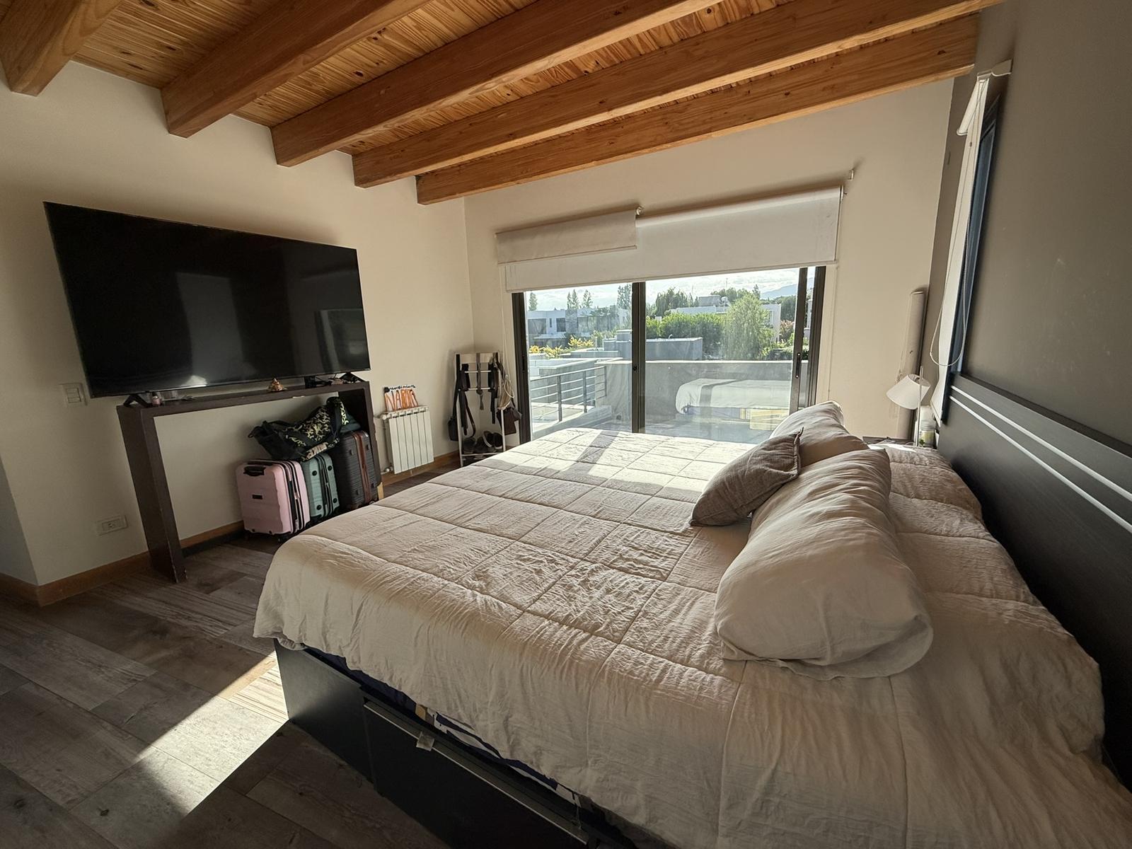 7871641_425802702675256389586947985989230123946399776956533192467605332342907578812