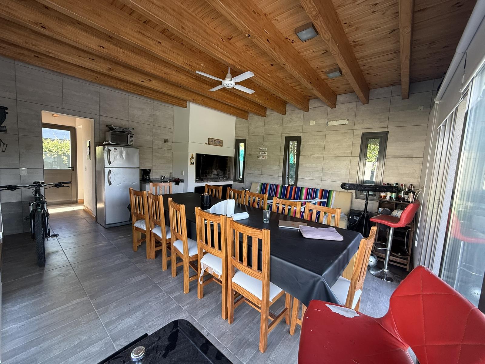 7871641_52721640932348692507592773459547533451148902497571135248172131573671075380686