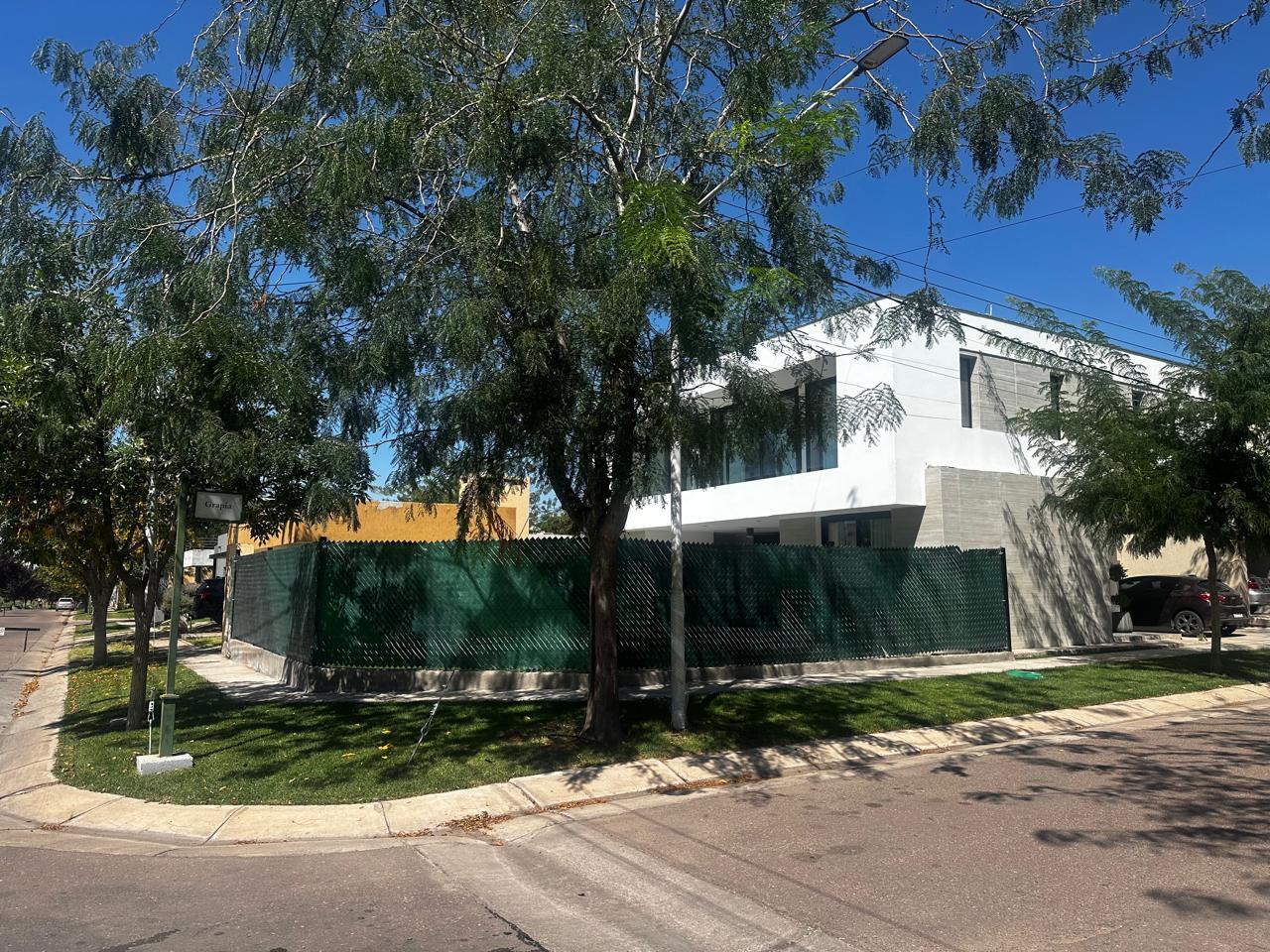 7873551_31602277998499768414858636548000287258632370529821719706435866569998043856804