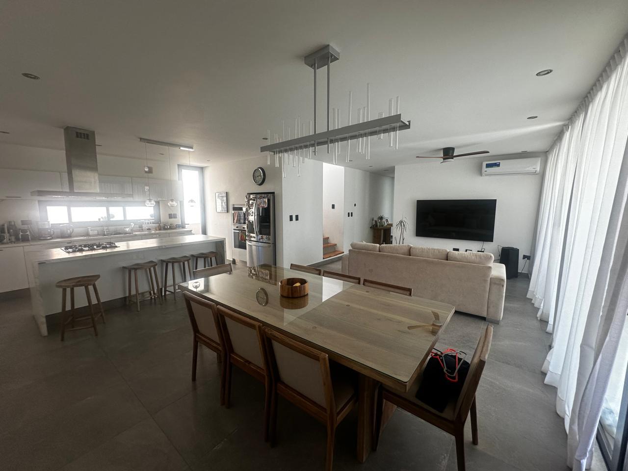 7873551_4902607898297650081173344942352502872318090070369890497377851324749796789348