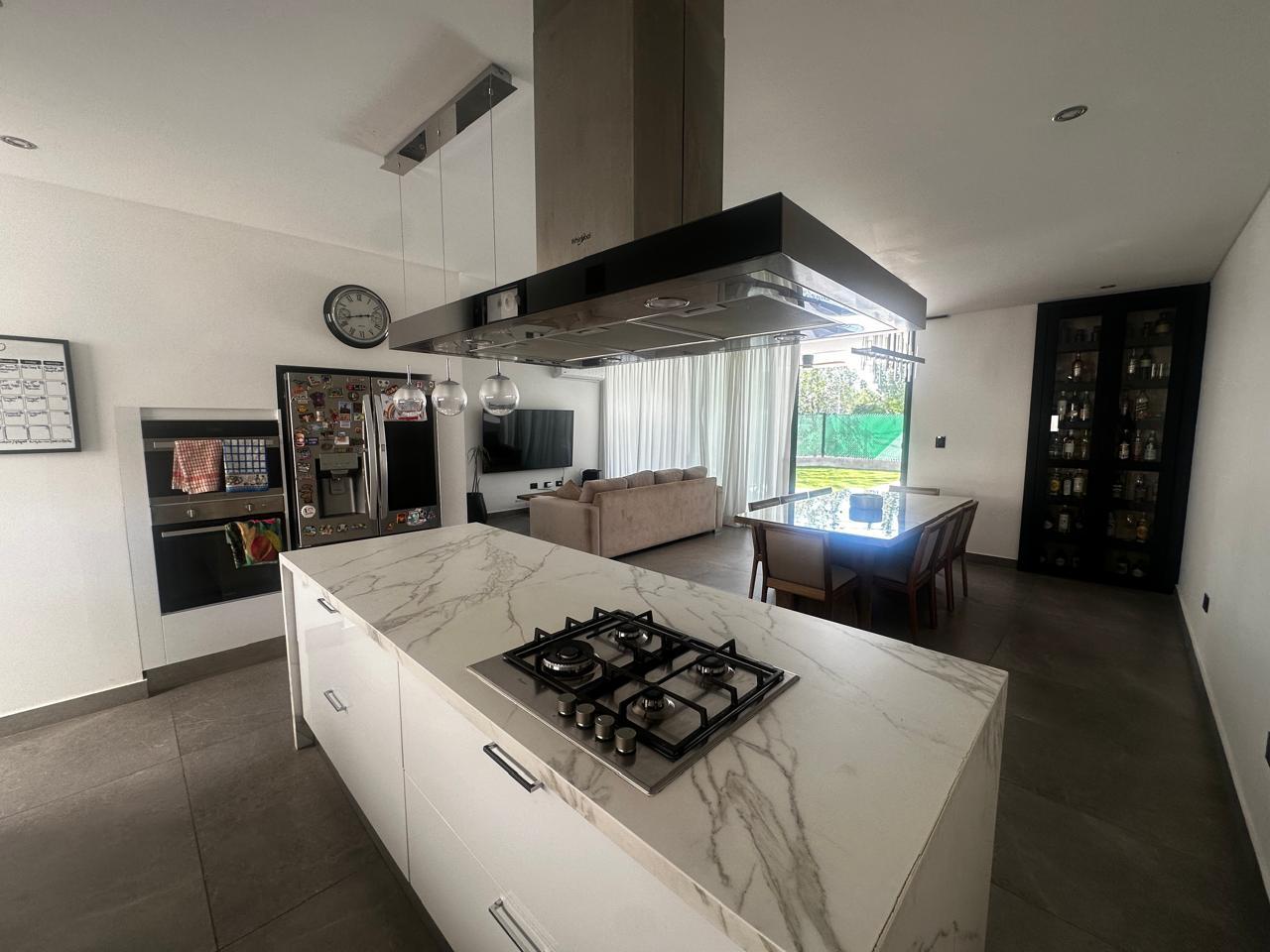 7873551_59847411805652091575690888371331633752324238808339847464449599578038214193544