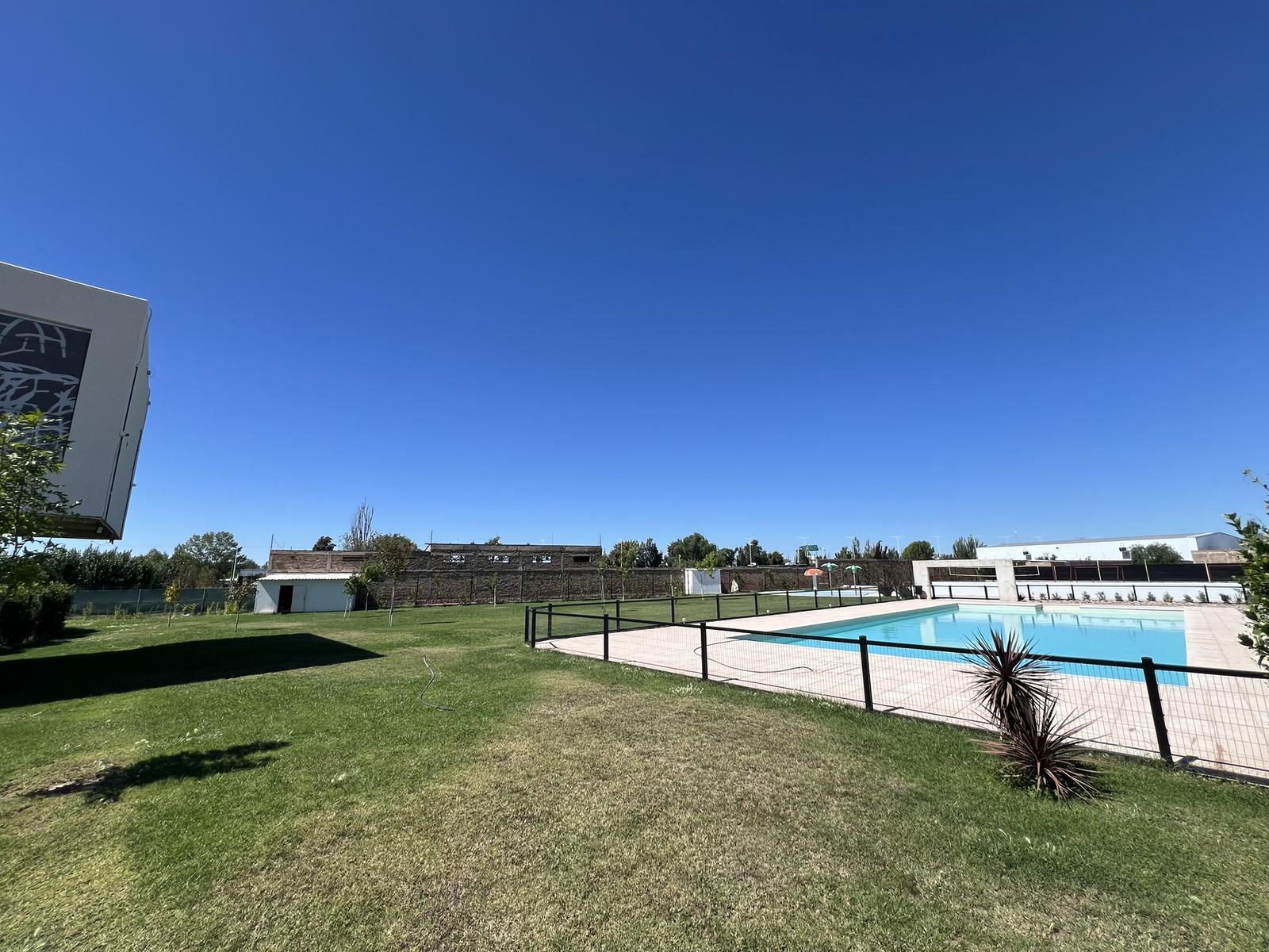 7888445_79771704358587434905653811038583558518122770965899349884261680647332642549305