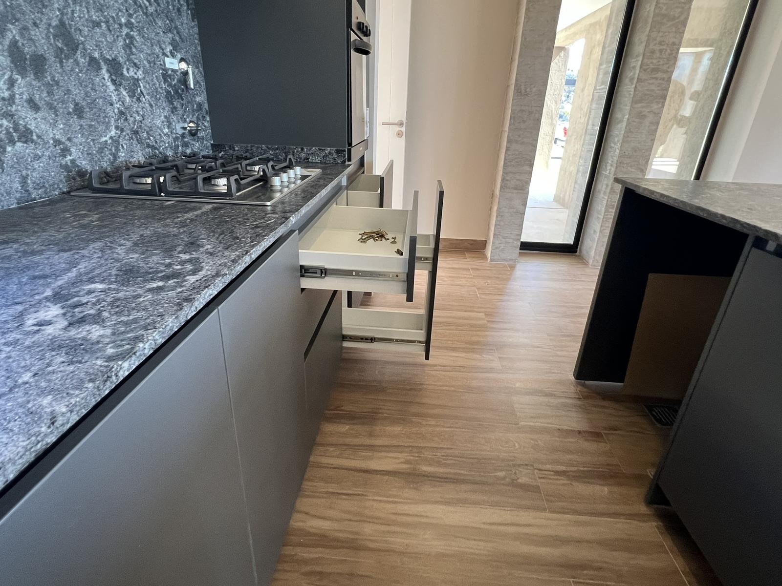 7888445_81696516564264350113028087649063120021472190354052479163500177044849118880876