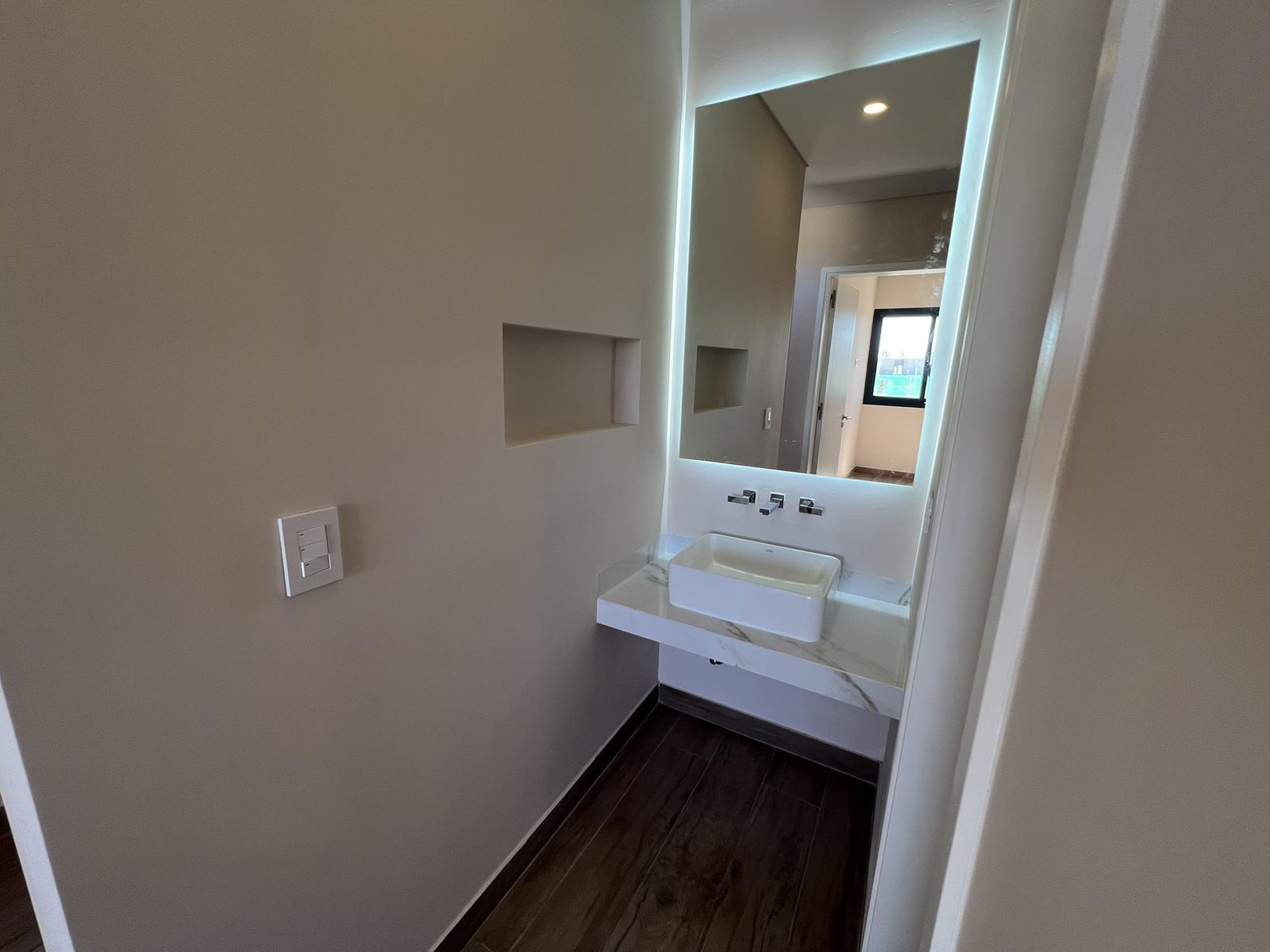 7888445_93402626463806905842605490673665831253078265939290495348292639467753425746763