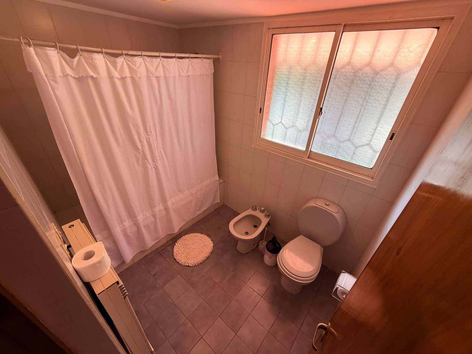 7899811_48180523010542412624920829723518080101602725818206505723230468075392041464986