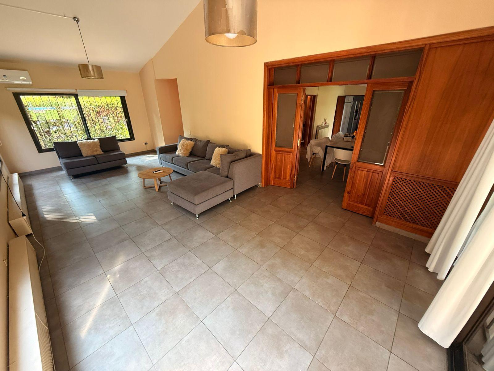 7899811_67090573140374814048396618797646949541346084939061653141321886752223086026919