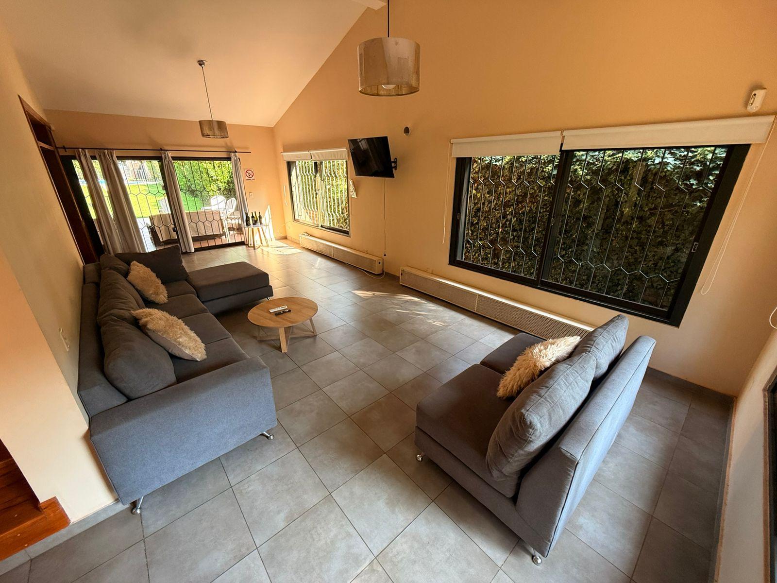 7899811_75882497736025744643580277483600019568994832131273816619576580410448191871257