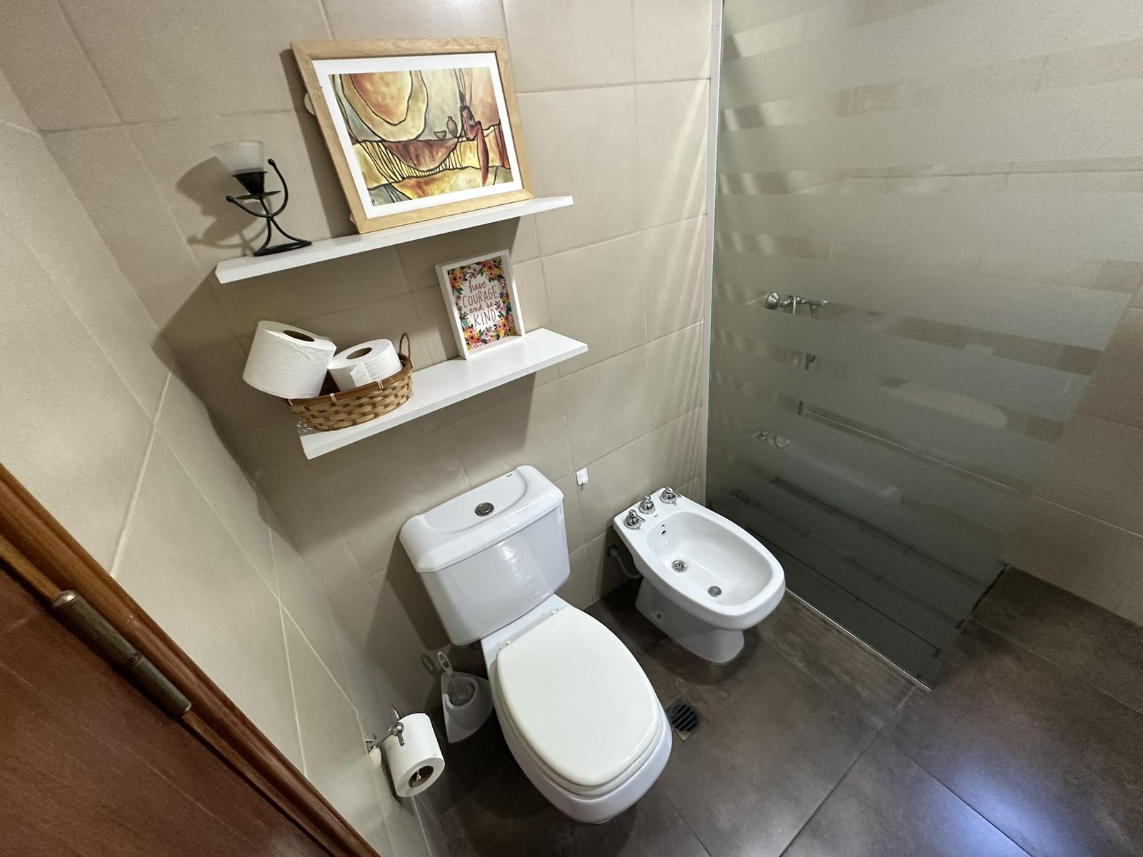 7921300_22321812010846173822537078284343243833214917786839085832514791306818028803199