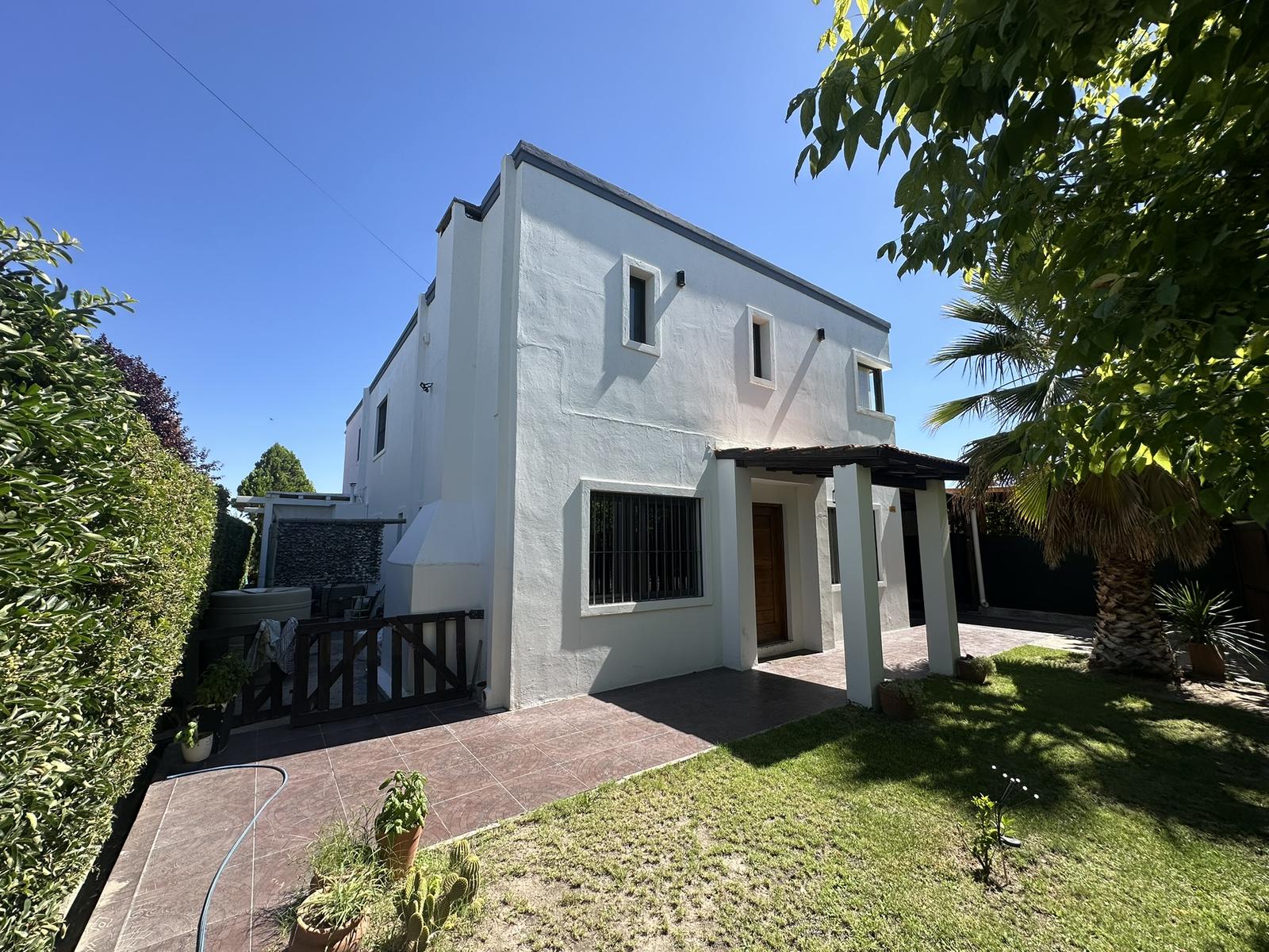 7921300_60543452204588891219705120040887565959354206050142617893942527023132840470085